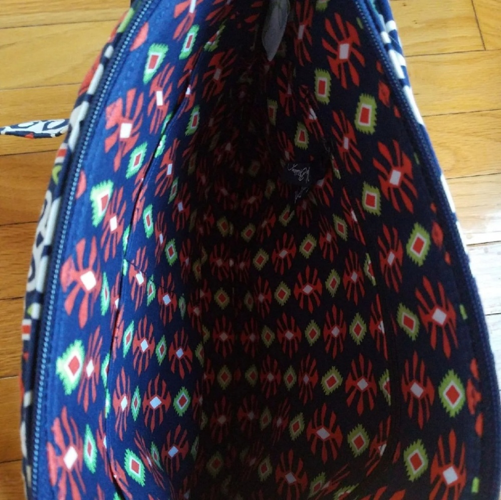 NWT Vera Bradley Tablet Hipster - Picture 2 of 4